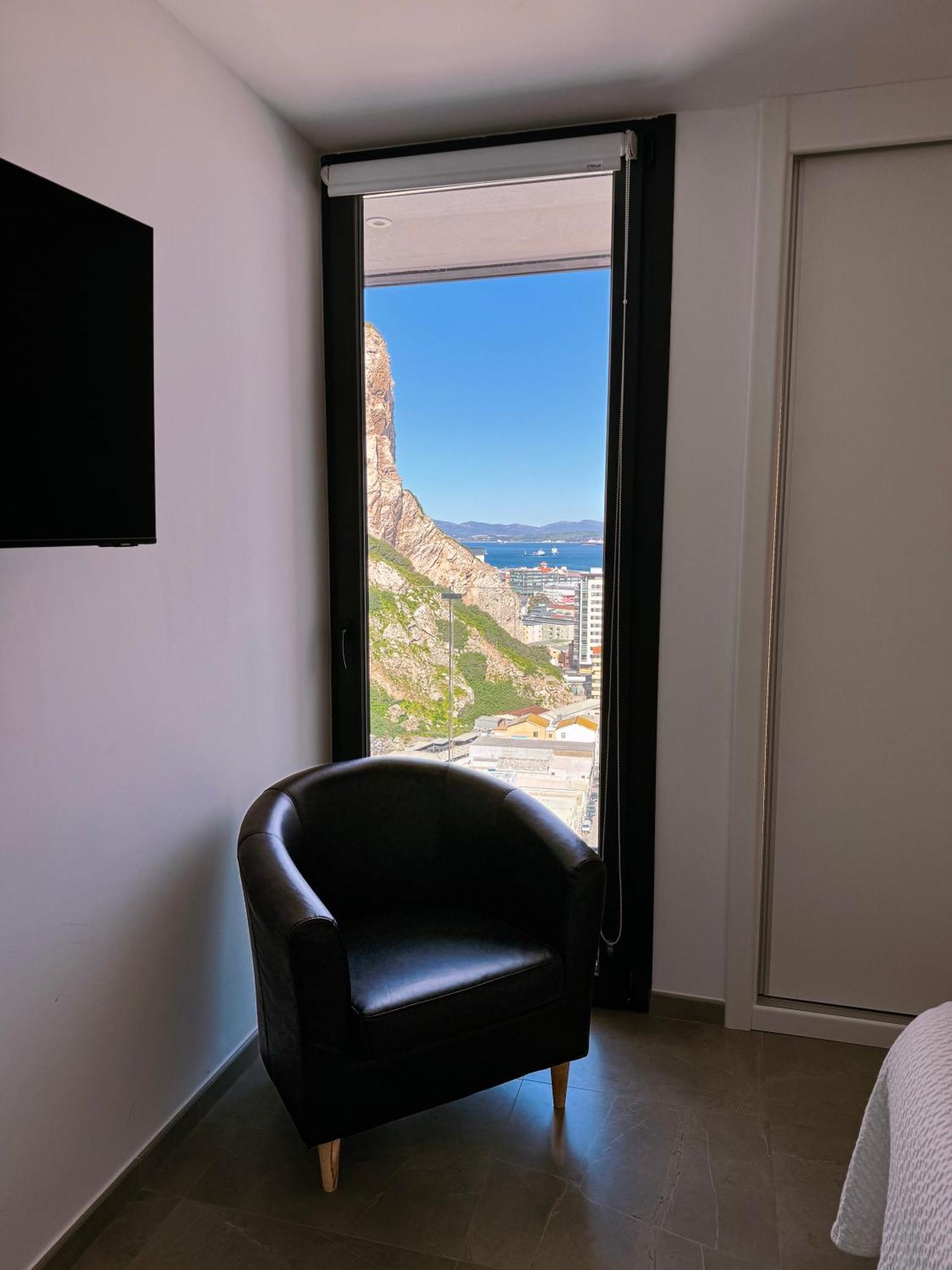 E1 Suites & Spa Aparthotel Style - Gym & Spa Gibraltar Eksteriør billede
